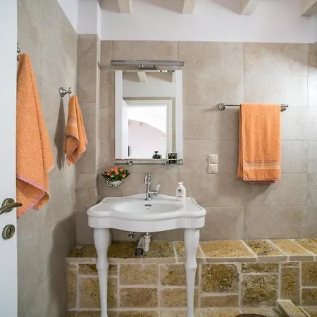 度假居 Charilaos Spiti Old Perithia *